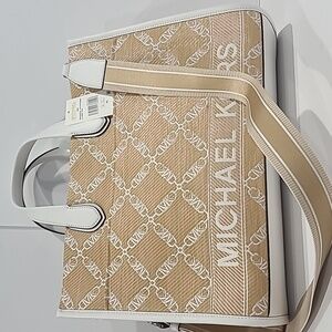 SALE! ✅ GIGI Michael Kors Large Logo Jacquard Tote Bag ✨ NWT